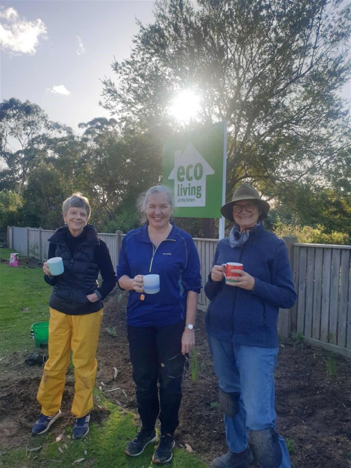 Volunteer at the Eco Living Display Centre Mornington Peninsula Shire