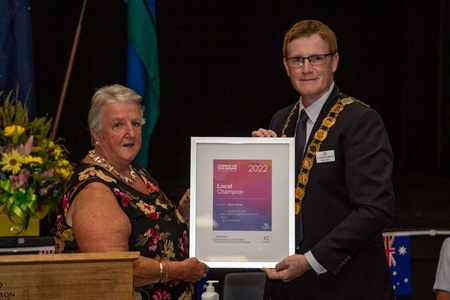 Local-Champion-Award-Roslyn-Ferres.jpg