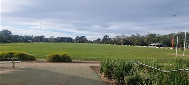 Oval 1